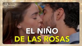 Se va CONTRA la maestra de su hijo por creer que le robó a su marido